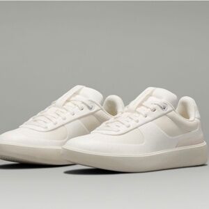 Lululemon Women's Cityverse Sneaker - size 6